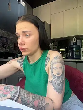 Queen of pain online show from 18, 6, 2026
