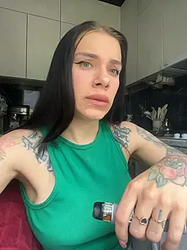 Queen of pain online show from 23, 6, 2026