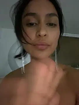 Snapshot of AnaRoxane_ chatting on 17, 2, 2025 AnaRoxane online show from 17, 2, 2025