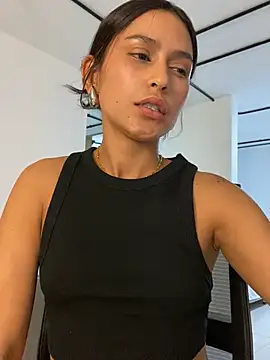 Snapshot of AnaRoxane_ chatting on 22, 2, 2025 AnaRoxane online show from 22, 2, 2025