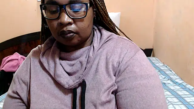 ZOQULUx online show from 15, 6, 2026