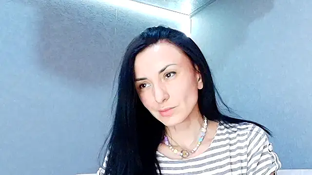 Snapshot of Siaconna chatting on 10, 5, 2026 Siaconna online show from 10, 5, 2026