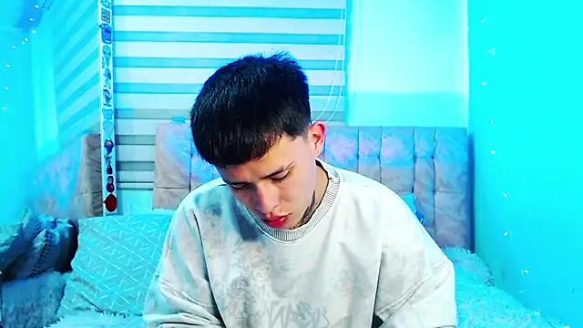  justinmoon2 online show from 28, 5, 2026