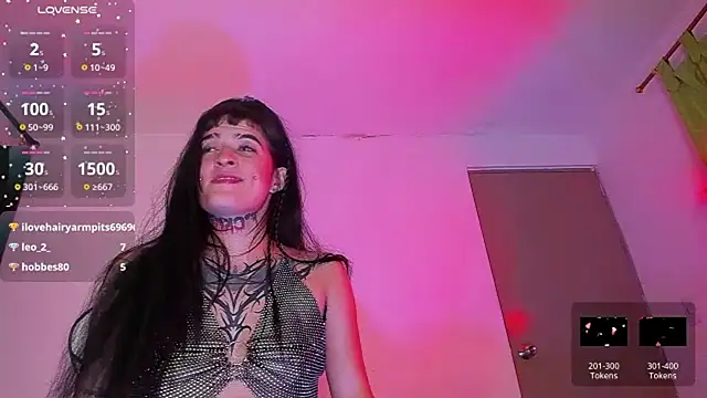 sarah benjjaminn online show from 18, 6, 2026