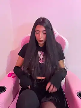Felicia smok3 online show from 12, 6, 2026