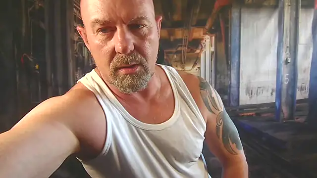ManlyPrisonGuy online show from 18, 6, 2026