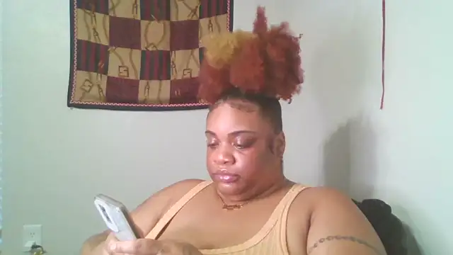 Snapshot of NaughtyHottieBBW chatting on 9, 5, 2026 NaughtyHottieBBW online show from 9, 5, 2026