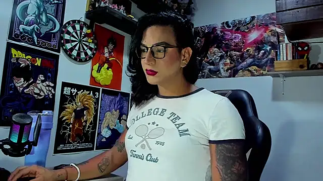 dariell smokesexx online show from 13, 6, 2026