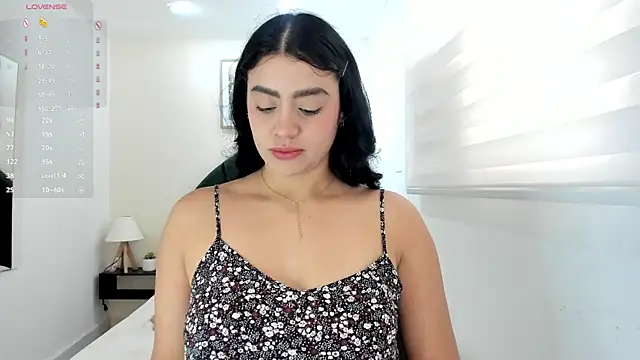 Snapshot of Paula_Desousa chatting on 7, 6, 2026 Paula Desousa online show from 7, 6, 2026
