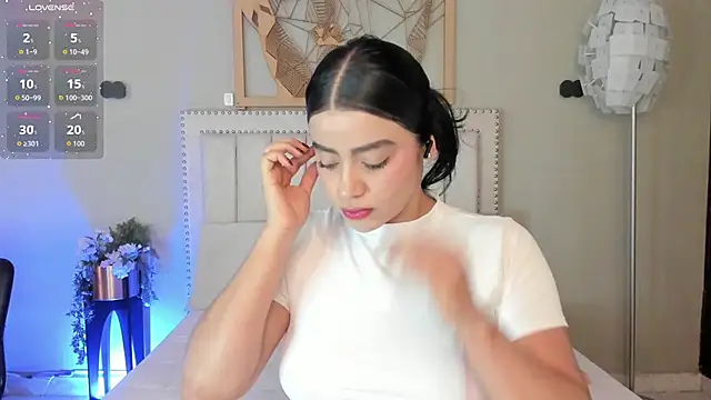 Snapshot of Paula_Desousa chatting on 16, 6, 2026 Paula Desousa online show from 16, 6, 2026