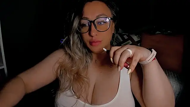CumOnMy Tits online show from 15, 6, 2026