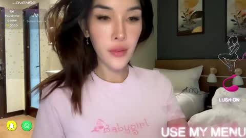 Snapshot of 0hmyvenusxx chatting on 23, 3, 2026 Venus online show from 23, 3, 2026