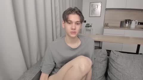 Adam online show from 15, 10, 2025