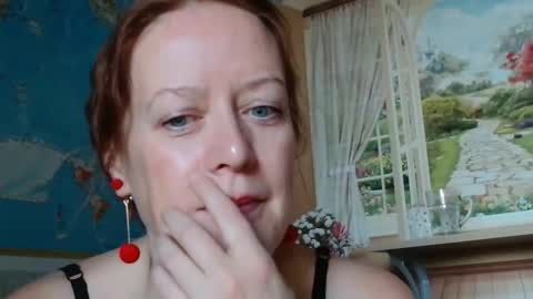 Snapshot of 12ennie chatting on 18, 10, 2025 12ennie online show from 18, 10, 2025