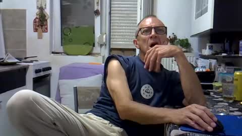 Snapshot of 1973man chatting on 21, 6, 2026 1973man online show from 21, 6, 2026