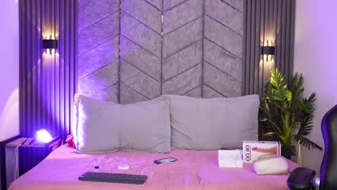 anya online show from 12, 9, 2025