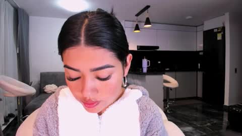 Hello soy bonnie  online show from 12, 9, 2025