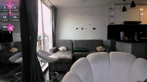 Hello soy bonnie  online show from 17, 11, 2025