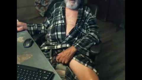 1handyanddee online show from 11, 6, 2026