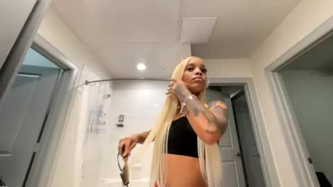 1lexibae online show from 11, 7, 2026