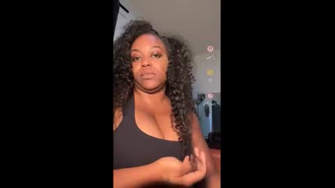 Lillycakes online show from 9, 3, 2026