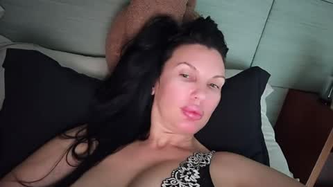 Onna online show from 27, 7, 2026
