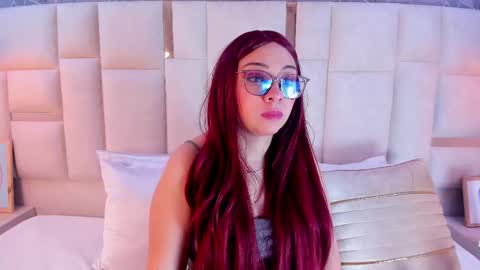 bella   online show from 11, 2, 2025