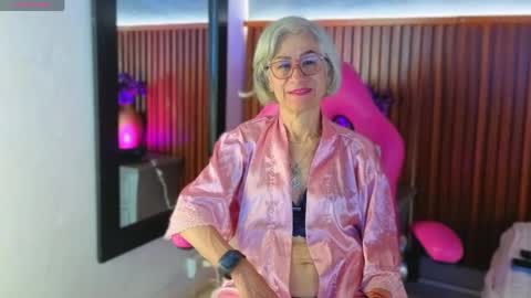 Miss Monserrate online show from 22, 4, 2026