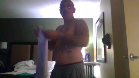 TheShyOne18 online show from 20, 9, 2025