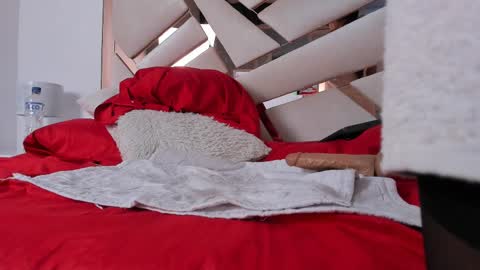 Luisa online show from 9, 2, 2025