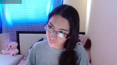 Snapshot of 1sasha_grey__1 chatting on 13, 1, 2025 paola online show from 13, 1, 2025