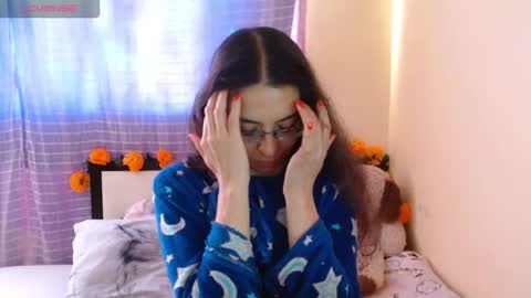 paola online show from 12, 11, 2025