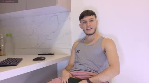 Snapshot of 1tommy9 chatting on 15, 3, 2026 Tommy online show from 15, 3, 2026