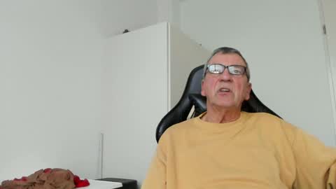 Henk online show from 22, 1, 2025