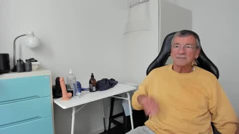 Henk online show from 7, 10, 2025