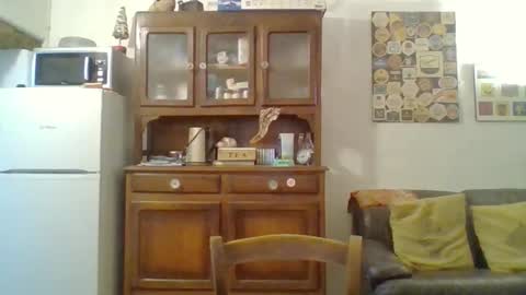 22esserre online show from 31, 10, 2025