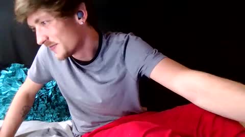 Snapshot of 27tnguy chatting on 27, 2, 2026 27tnguy online show from 27, 2, 2026