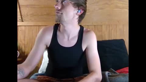 Snapshot of 27tnguy chatting on 18, 3, 2026 27tnguy online show from 18, 3, 2026