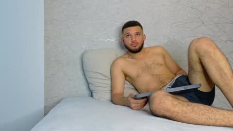 Snapshot of 2alexoconor chatting on 24, 2, 2025 2alexoconor online show from 24, 2, 2025