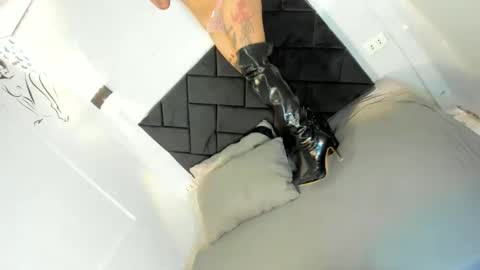 haduki online show from 17, 2, 2026