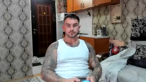 2sexymuscles online show from 16, 10, 2025