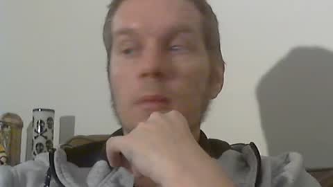 Snapshot of 2small4you83 chatting on 18, 12, 2024 2small4you83 online show from 18, 12, 2024