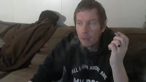 Snapshot of 2small4you83 chatting on 6, 3, 2025 2small4you83 online show from 6, 3, 2025