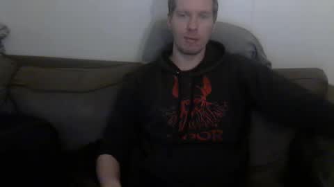 Snapshot of 2small4you83 chatting on 15, 1, 2026 2small4you83 online show from 15, 1, 2026