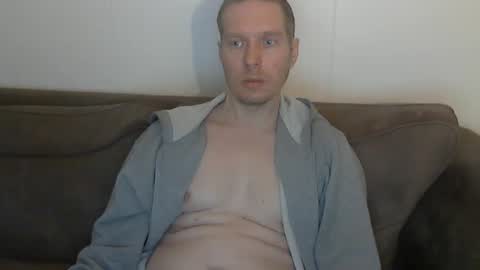 Snapshot of 2small4you83 chatting on 13, 2, 2026 2small4you83 online show from 13, 2, 2026