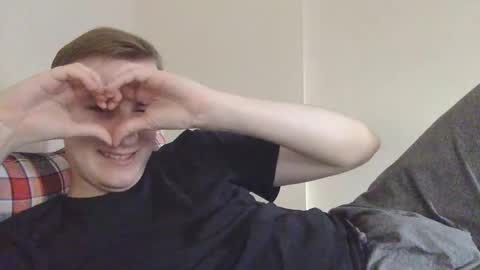 Snapshot of 3andy3 chatting on 28, 9, 2025 Andy online show from 28, 9, 2025