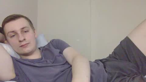 Snapshot of 3andy3 chatting on 15, 12, 2025 Andy online show from 15, 12, 2025