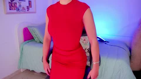 independent model online show from 5, 5, 2026