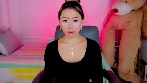 independent model online show from 7, 5, 2026