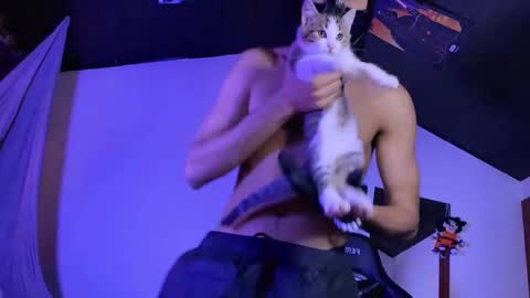 E V I L online show from 14, 1, 2026